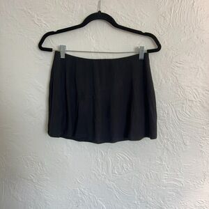 EUC SKIMS Smooth Lounge Mini Skort Black Sz M Stretch Basics Capsule Minimalist
